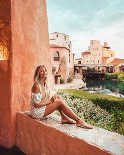 Janni Deler feet photo 15