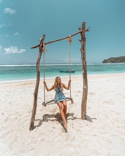 Janni Deler feet photo 11