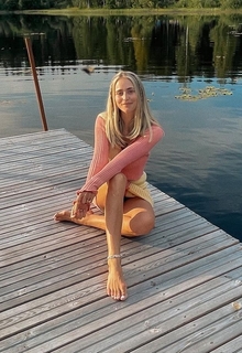 Janni Deler feet photo 16