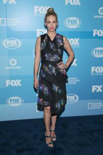 January Jones feet photo thumbnail