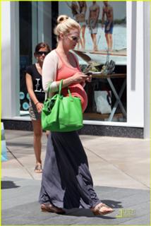 January Jones feet photo thumbnail