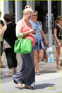 January Jones feet photo thumbnail