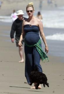 January Jones feet photo thumbnail