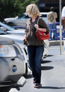 January Jones feet photo thumbnail