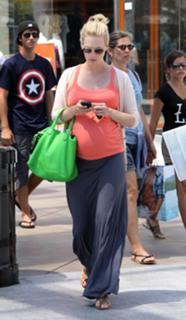 January Jones feet photo thumbnail