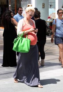 January Jones feet photo thumbnail