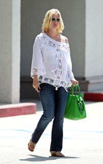 January Jones feet photo thumbnail