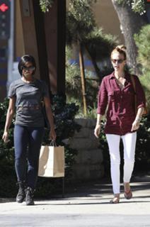 January Jones feet photo thumbnail