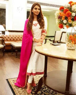 Japji Khaira feet photo 18