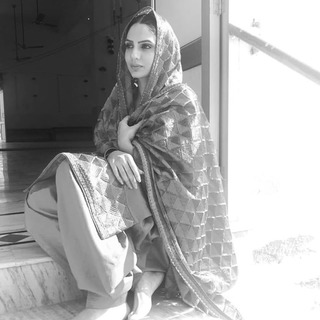 Japji Khaira feet photo 1