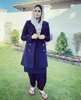 Japji Khaira feet photo 13