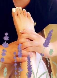 Japji Khaira feet photo 3