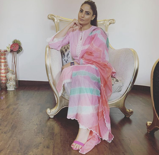 Japji Khaira feet photo 17