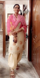 Japji Khaira feet photo 10