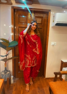 Japji Khaira feet photo 14