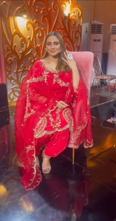 Japji Khaira feet photo 10