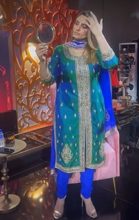 Japji Khaira feet photo 1