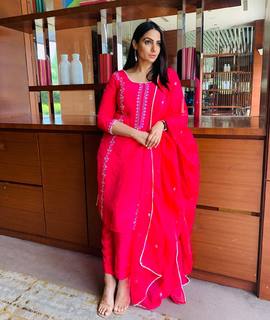 Japji Khaira feet photo 18