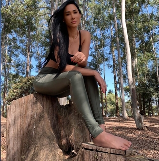 Jaqueline Carvalho feet photo 9