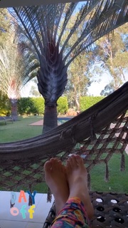 Jaqueline Carvalho feet photo 2
