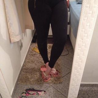 Jaqueline Mello feet photo thumbnail
