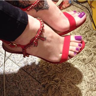 Jaqueline Mello feet photo thumbnail