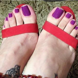 Jaqueline Mello feet photo thumbnail