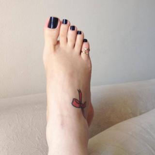Jaqueline Mello feet photo thumbnail