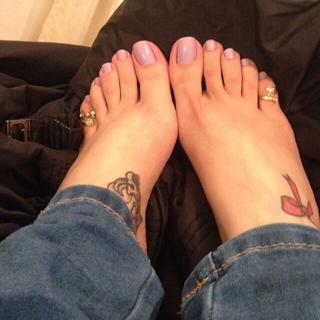Jaqueline Mello feet photo thumbnail