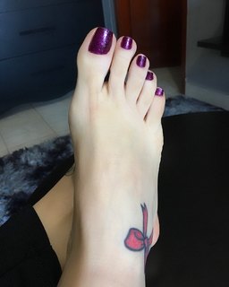 Jaqueline Mello feet photo thumbnail