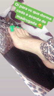 Jaqueline Mello feet photo thumbnail
