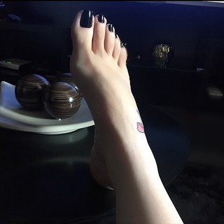 Jaqueline Mello feet photo thumbnail