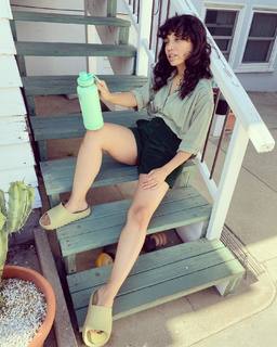 Jasika Nicole feet photo 2