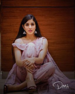 Jasmin Bajwa feet photo 2
