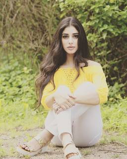 Jasmin Bajwa feet photo 11