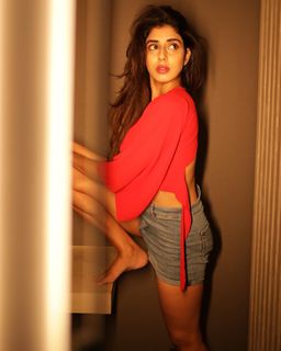 Jasmin Bajwa feet photo 18
