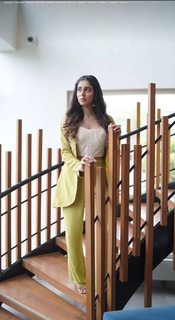 Jasmin Bajwa feet photo 9
