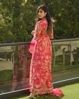 Jasmin Bajwa feet photo 4