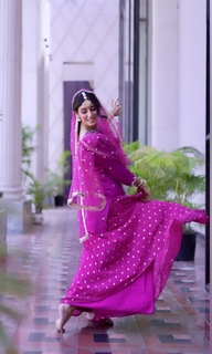 Jasmin Bajwa feet photo 13