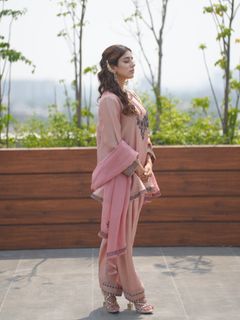 Jasmin Bajwa feet photo 4