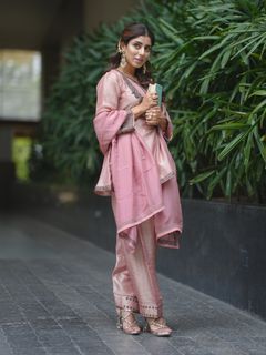 Jasmin Bajwa feet photo 3