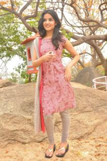 Jasmin Bhasin feet photo 20