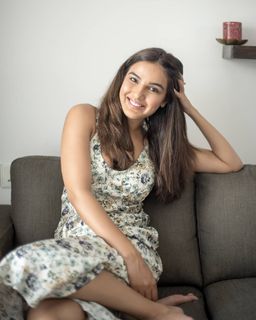 Jasmin Bhasin feet photo 13