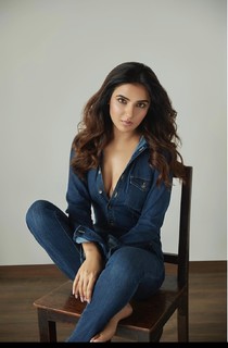 Jasmin Bhasin feet photo 8