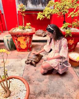 Jasmin Bhasin feet photo 13