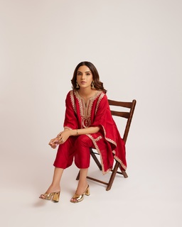 Jasmin Bhasin feet photo 18