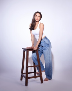 Jasmin Bhasin feet photo 16