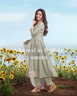 Jasmin Bhasin feet photo 17