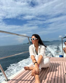 Jasmin Bhasin feet photo 16
