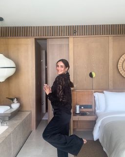Jasmin Bhasin feet photo 15